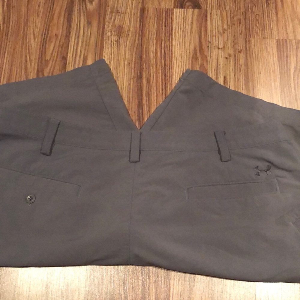 Under Armour golf shorts